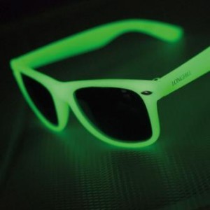 glow-in-the-dark-sonnenbrille
